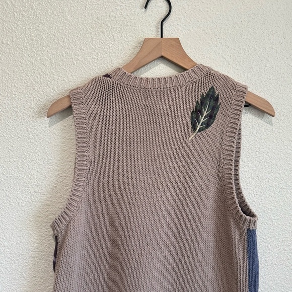 VTG 90's Teddi‎ Womens Petite Small Cottage Squirrel Printed Vest Knitted Boho - Picture 6 of 7